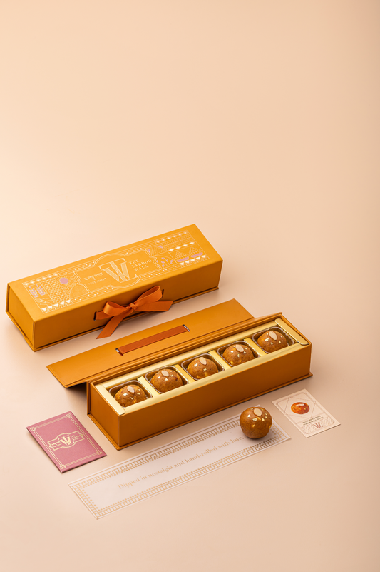 Besan Chitrakala Box