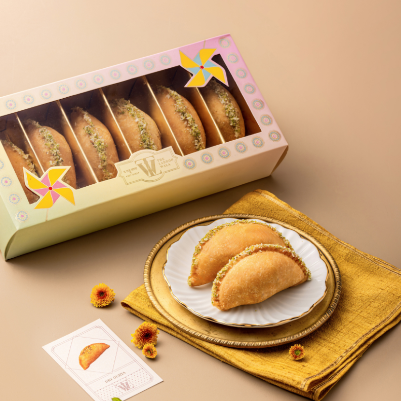 Premium gujiya gift box