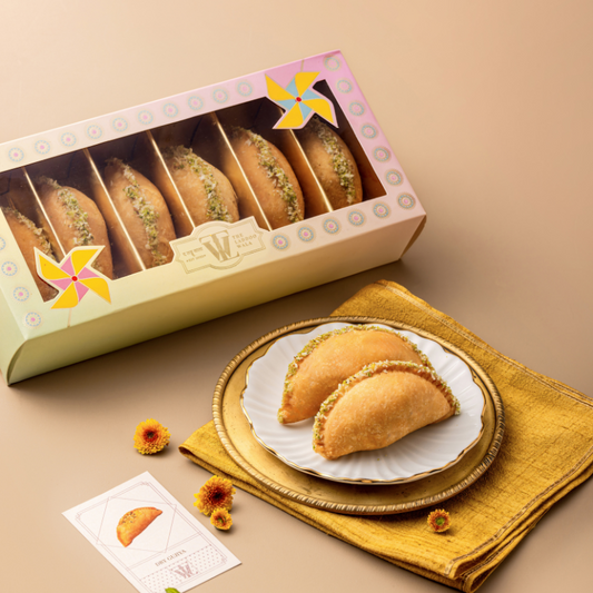 Premium gujiya gift box